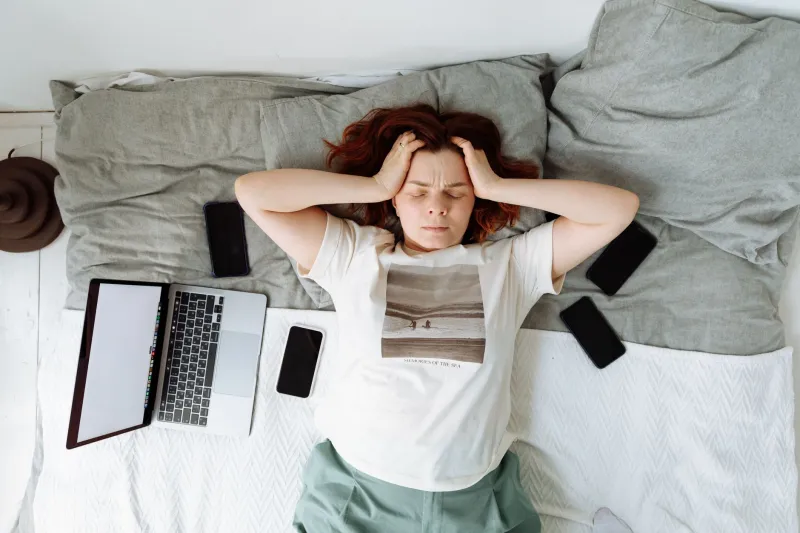 Your Email Signature Is Not a Resume, a Manifesto, or a Cry for Help — And Yet